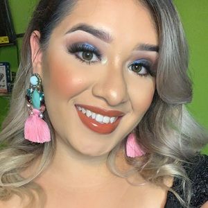 Meet your Posher, Brenda